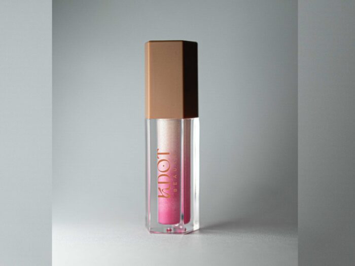 Lip-Treatment-Gloss—Candy-Snow-2