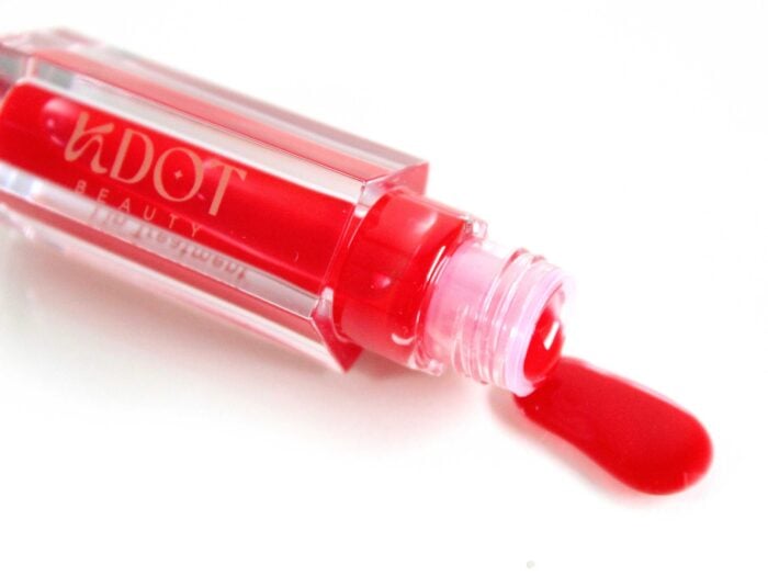 lip-treatment-gloss-cherry-cake-1